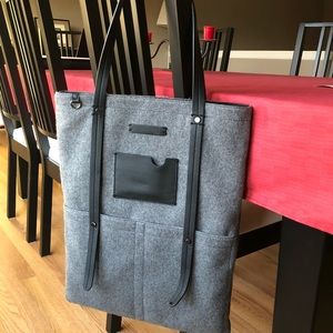 Sherpani Hadley - wool laptop bag